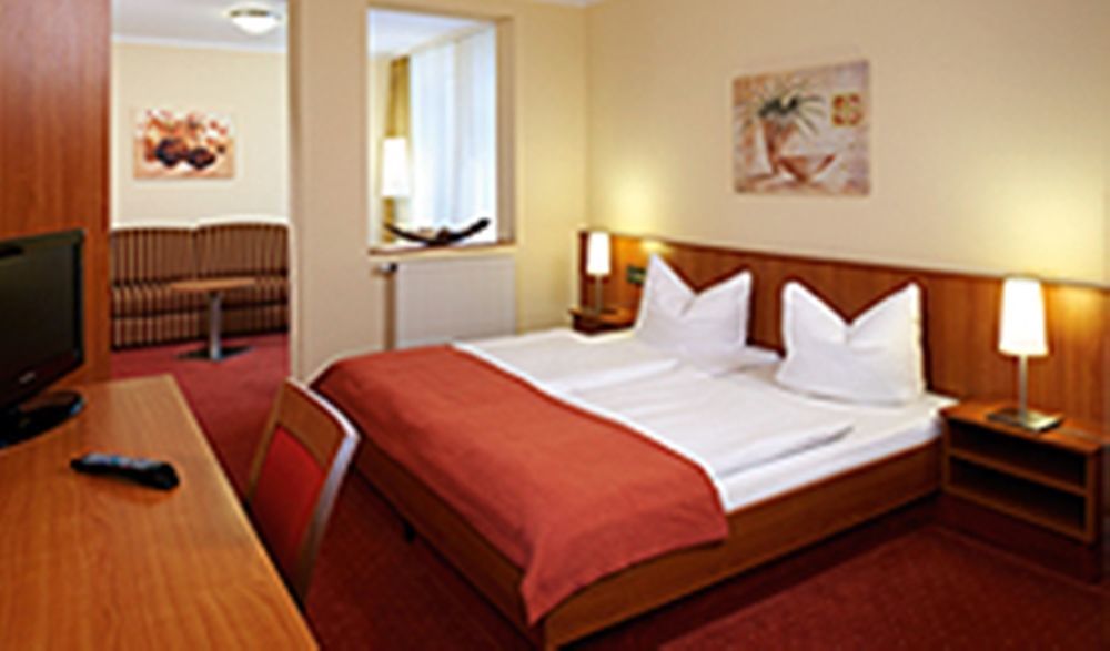 Parkhotel Neustadt Neustadt in Sachsen Zewnętrze zdjęcie